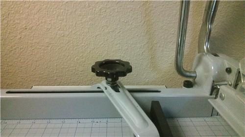 Black Knob for Perfect or Stack Paper Cutter