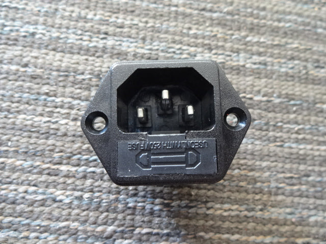 XPC19 PRO 110V Outlet Plug