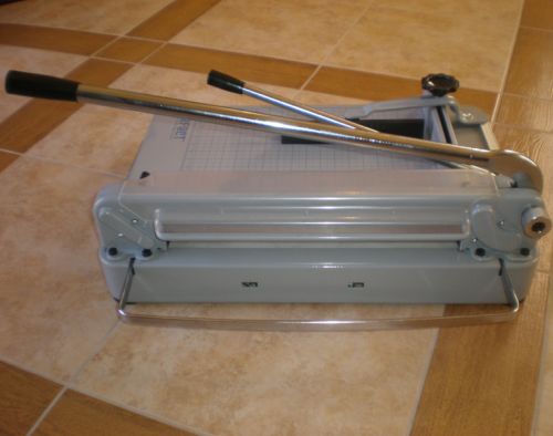 PERFECT G17 PRO  Paper Cutter